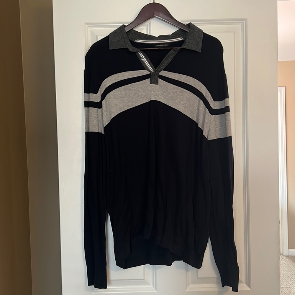 Men’s XL banana republic long sleeve collared shirt.